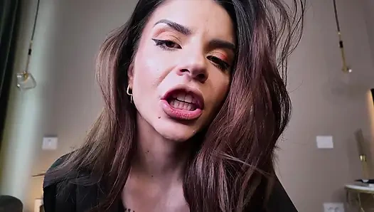 Leck sein sperma aus meiner fotze, cucky!