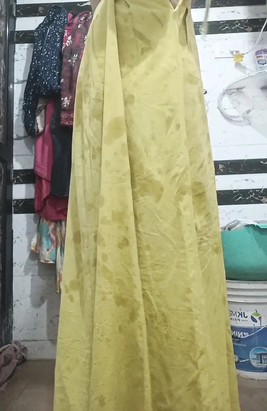 Priya Bhabi周日享受洗澡视频