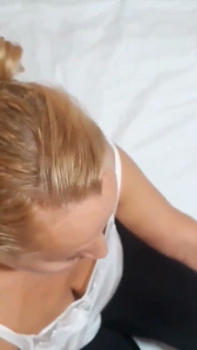 Amateur blonde mature wife enjoys clothed oral pleasure in bed | Clip 1