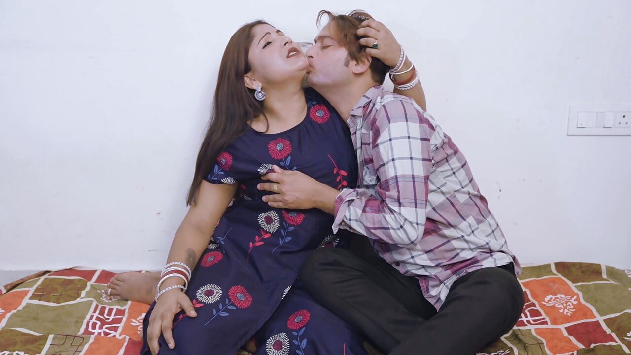 Big Boobs Shy Bhabhi Hardcore Fuck by Brother In Law (4K Video)