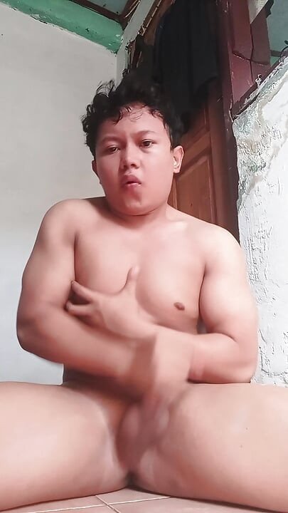 Gay asiático asiático indonésio, gay local