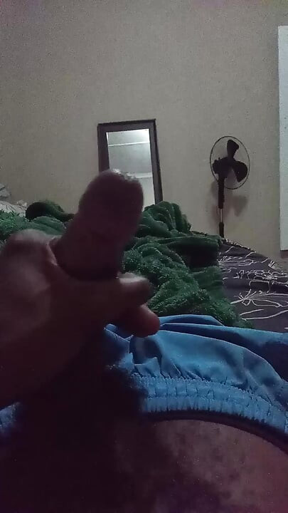 Handjob before I sleep to night