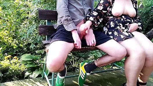 If the Stepmom Flashes Her Sagging Tits, the Stepson Cums Quickly