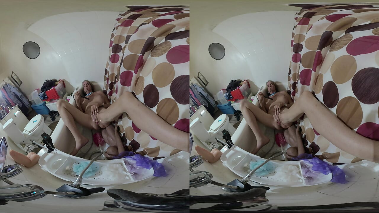 Lizzyyum VR MARCH 2025 Fantasy Clit Boobs Pussy Dilating Bathing simply masturbation #24