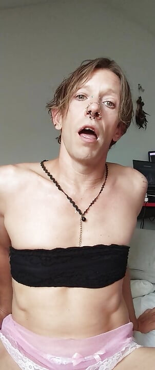 Dont tell my paretns .. but i want to make porno
