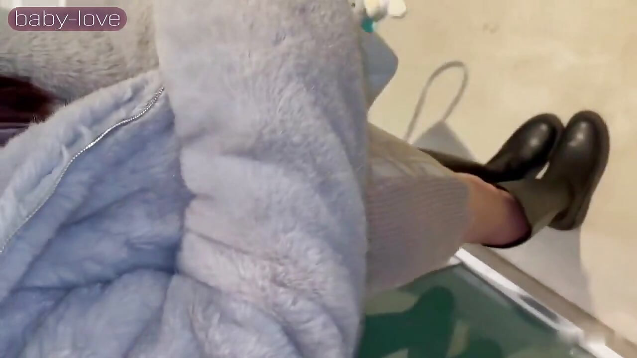 Late night park ontmoeting met een worstelend meisje wordt meegetrokken in een risicovolle buitenervaring eindigend in creampie