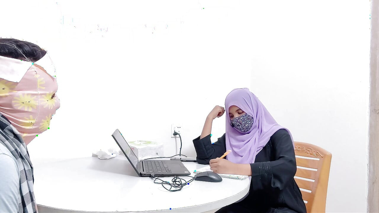 Hijabi Hot bank manager fuck by desi village Farmer Desi chudai xxx