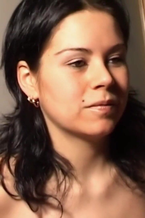 Nikita: शर्मीली निकिता की 16 पोजिंग तस्वीरें