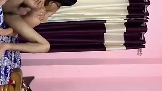 New nepali video. Budo bides ma xa maja aaiyo earkako ko budii lai daro haniyo. With neighbour wife with hotel room