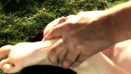 Дикие Горячие Крошки Трахаются С Двойном Проникновением На Улице В Отпуске