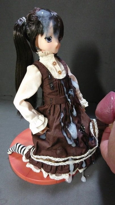 Doll Bukkake11