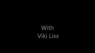 Le strip-tease de Viki