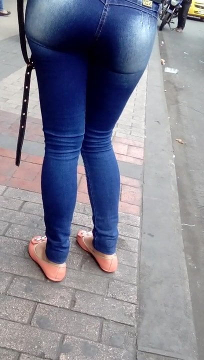 esperando el bus