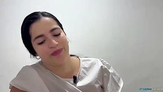 Surprise Gift Stepsister Gives up Her Pussy to Make Him Happy