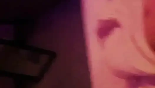 Membantu wanita yang sudah menikah masturbasi