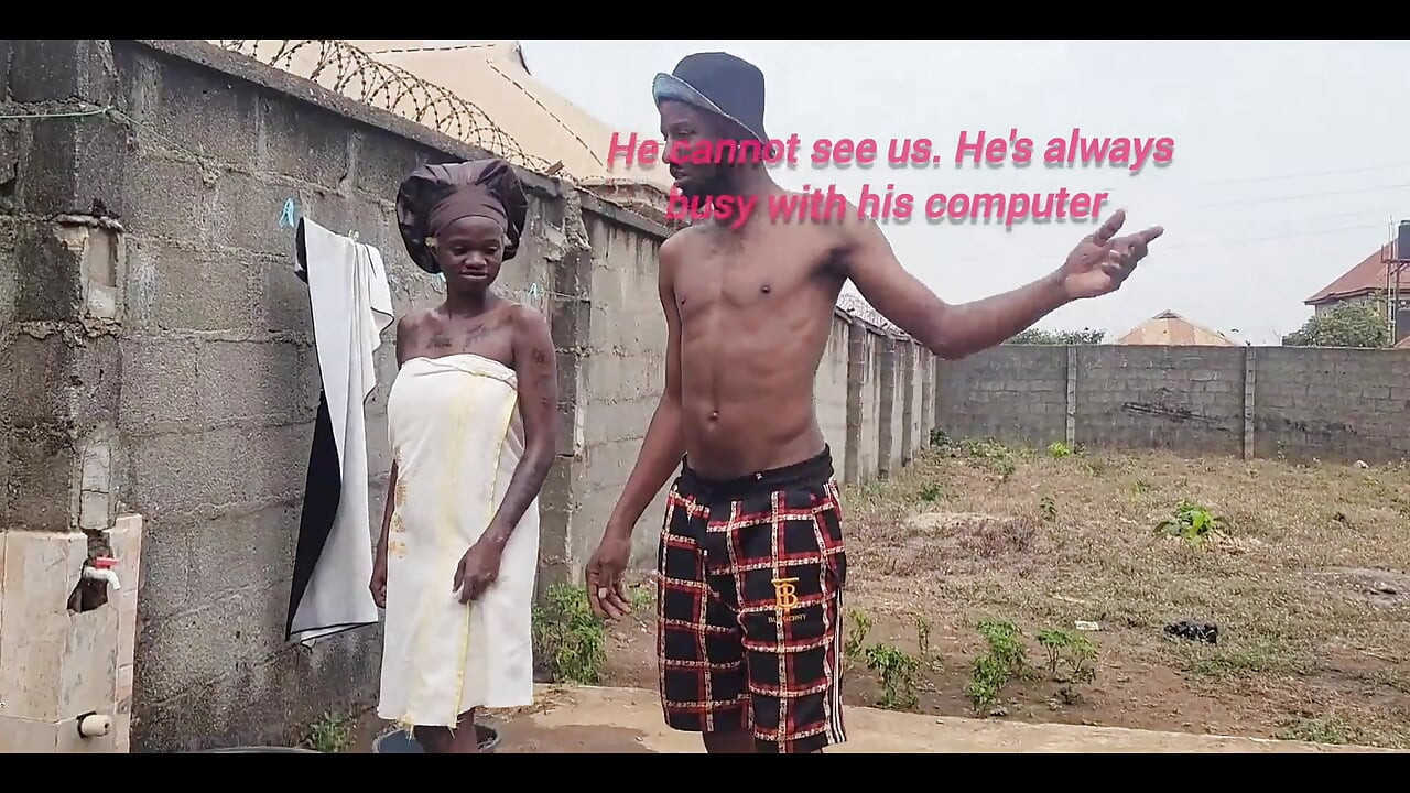 Alice este o tânără soție șantajată de cumnatul ei!! Fianally îi dă ceea ce vrea.