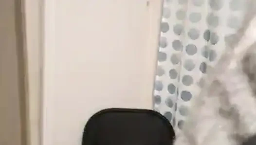 Hot MILF has issues trying to chair fuck her dildo!