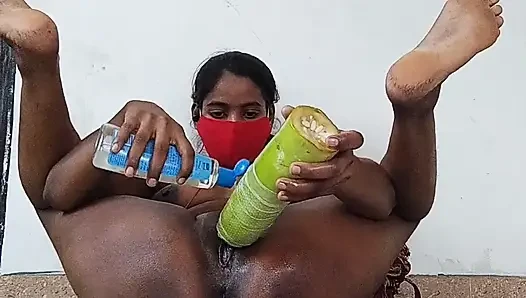 Desi hot girl take a big lauki dildo in choot deeply and mastrubation harder