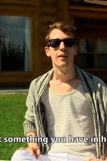 Uživanje u pogledu sa seksi Sashom