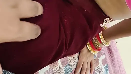 DESI bhabhi ne sex sikhaya