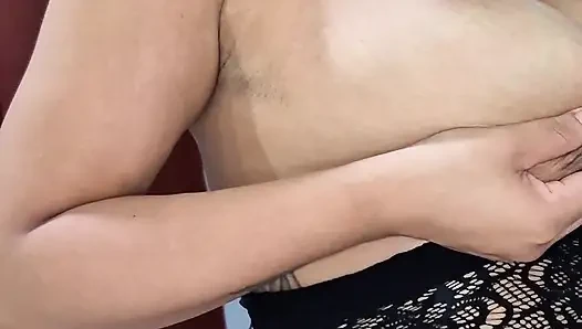 Beni Sevişti, Göğsümdeki Sütü Aldı Ve Eşiyle Birlikte Gitti Ve Beni Yalnız Bıraktı