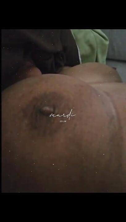 I exposed my big tit with cute orgasm