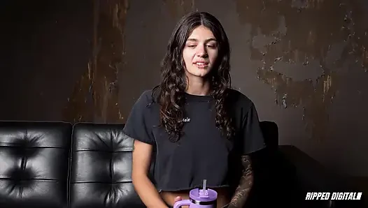 Ramona vixen dientot habis-habisan sampai mengerang keenakan