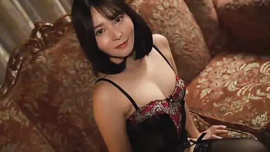 Erika Shiomi Orgasme Tanpa Akhir Sambil Ngomong Jorok Di Depan Kamera