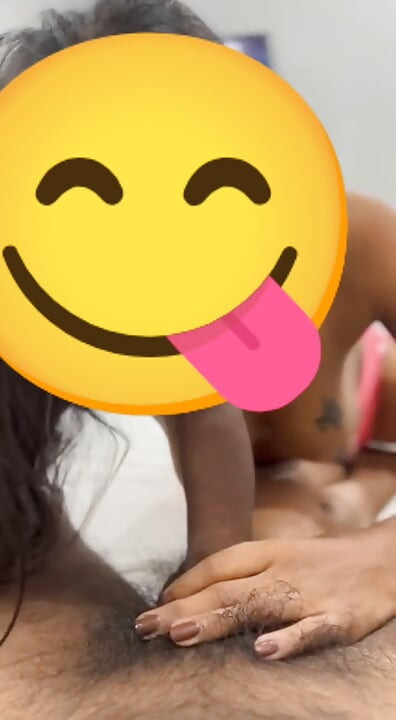 Teman wanita tetek biseksual saya dengan pantat besar berkongkek ghairah yang luar biasa.