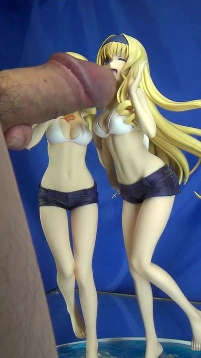 figure bukkake (Charlotte&Cecilia) 200906