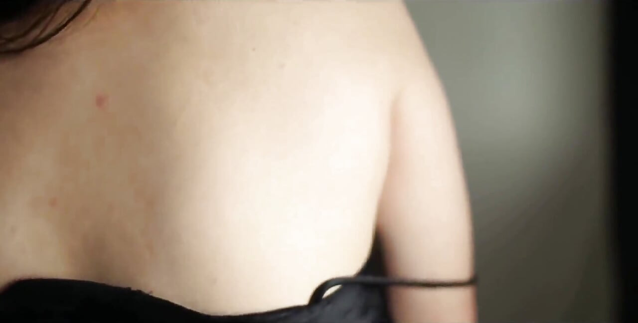 Bare at skifte tøj, men indonesisk porno går viralt