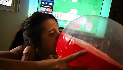 Pov - cewek nakal nyepong kontol dan nyepong kontol di pantai - bunny looner