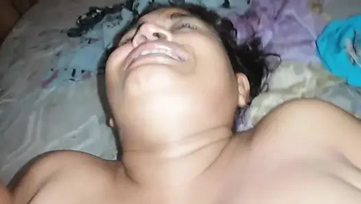 Gerçek göt üvey annemi sikiyor çığlık atıyor