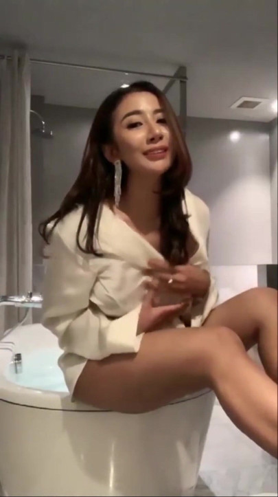 Stunning moment from "This adult model got caught masturbate"