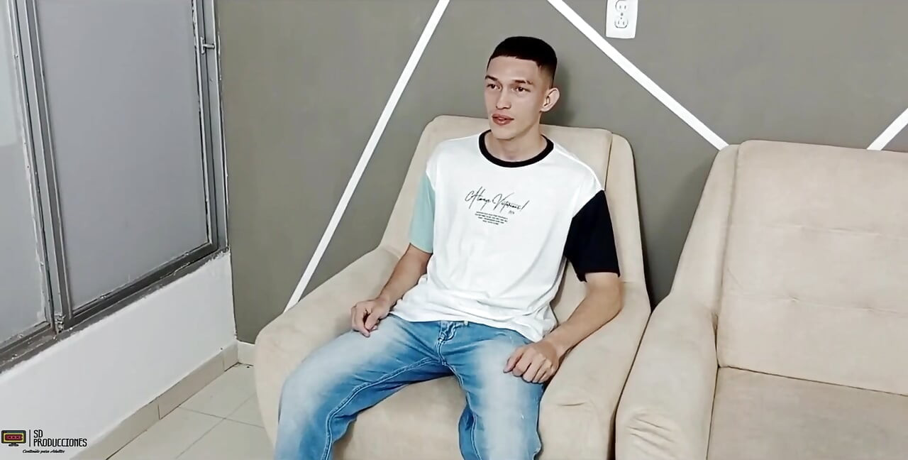 Oyuncu seçmelerinde güzel vayolet fox'un amını sikme fırsatım var
