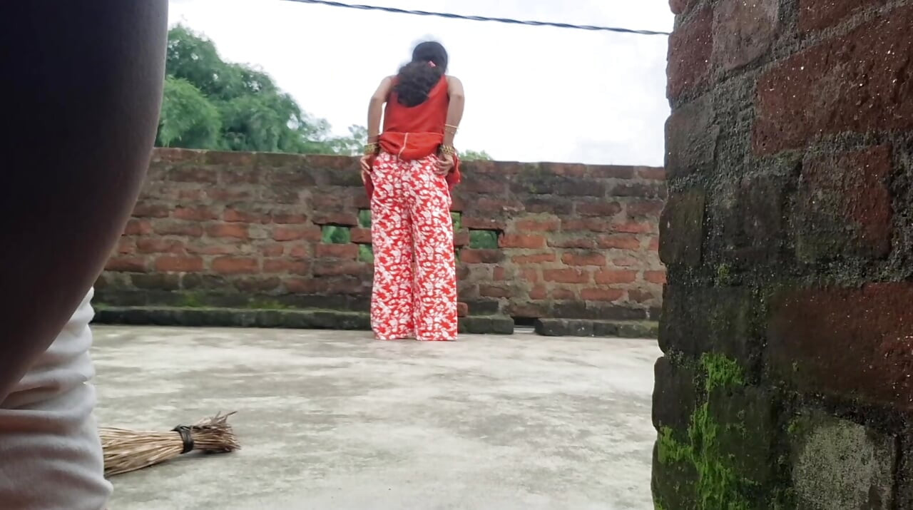 Desi Bhabhi átvette a sógora 1. részét