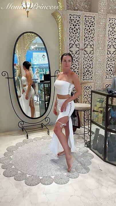 Sexy Balinese Outfits Try on in Boutique