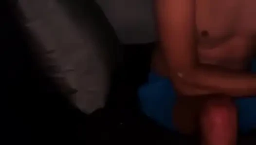 Ben içeri atlamadan önce geceleri çatı havuzu hızlı mayo klibi