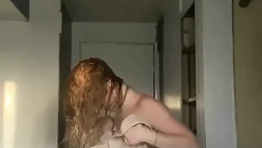 Случайный поток начался