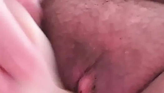 Ftm cunt playing and getting wet