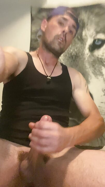 Watch me cum in my first video