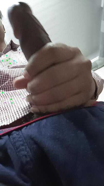 애널 펨보이와 게이와 섹스하는 18살 소년