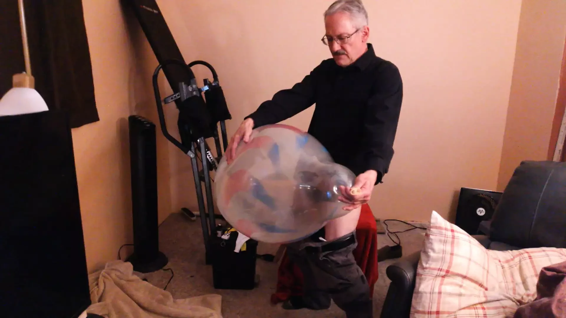 104) Dos globos Tuf-Tex 24" y Qualatex 16" JO y Cum