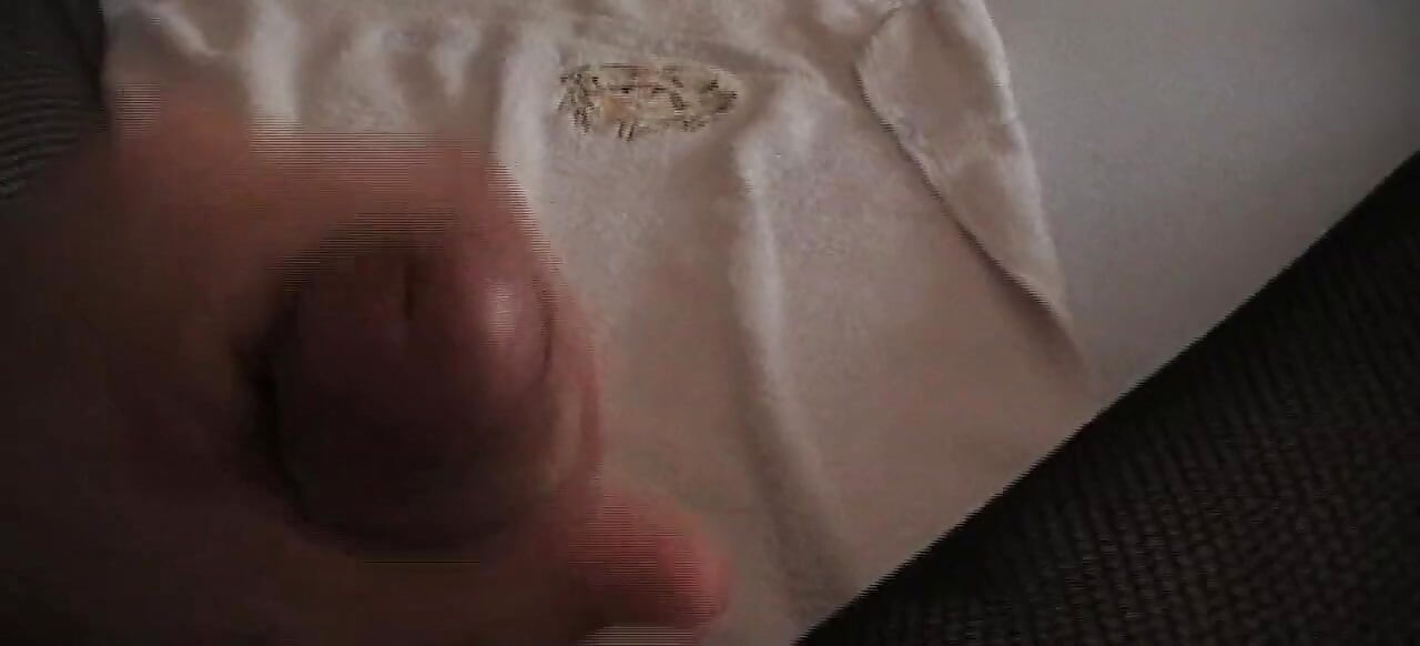 I fuck my ass in chastity and cum in freedom