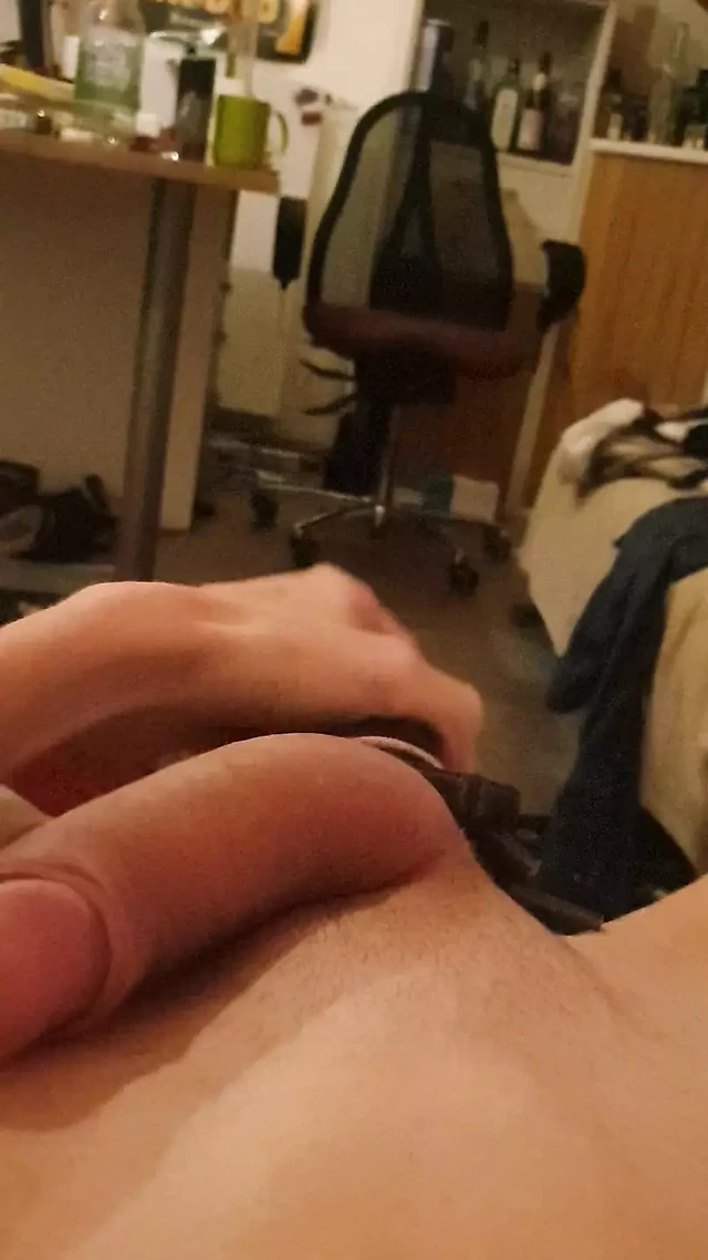 Martin masturbates with strong bound balls and cums