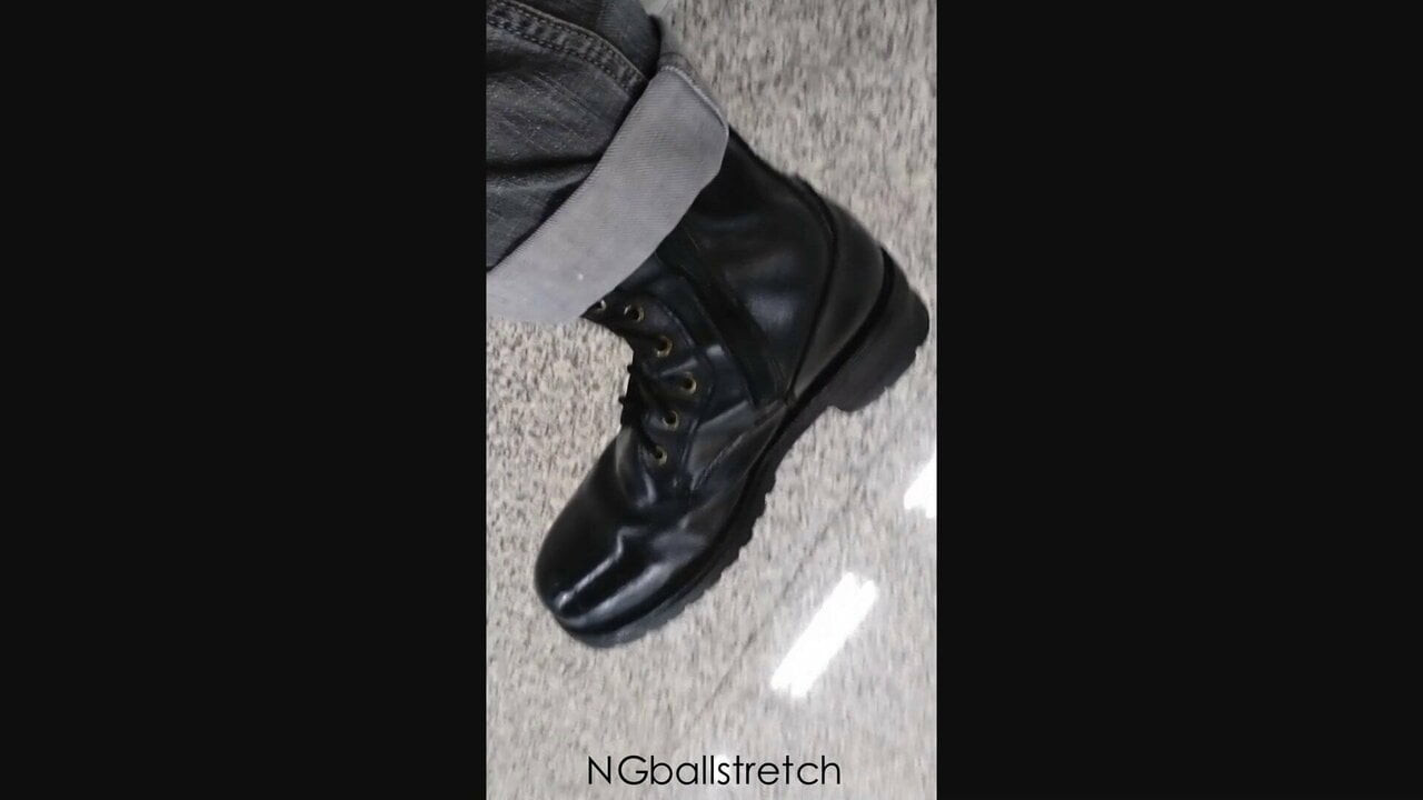Boots 02
