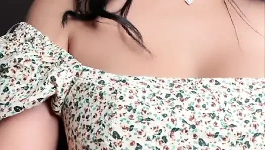 Indo vcs celebgram, pürüzsüz amcık sakso çekmek istiyor