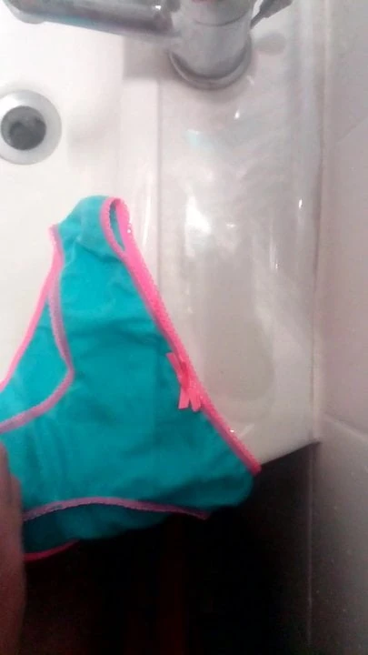 Small pants 2