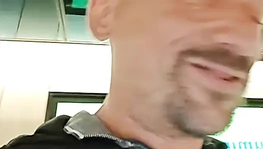 Ponpon telefonu bozuk