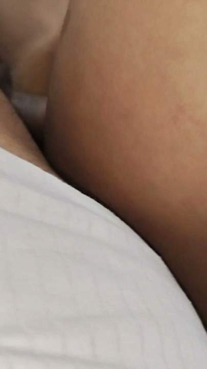 Neu verheiratete Pondicherry-Girl Sanjitha schmerzhafter Sex mit Ehemann | Clip 2